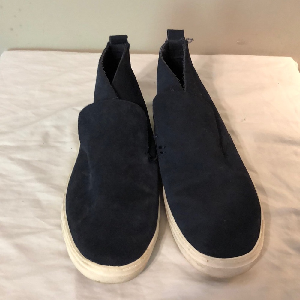 navy shoes
